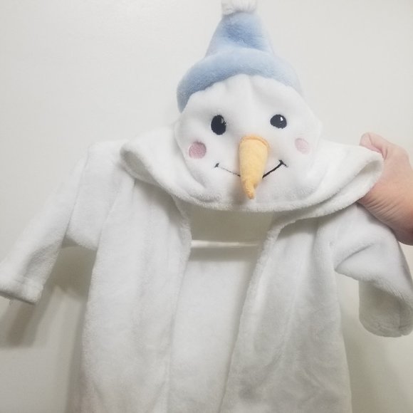 adorable toddler's snowman hoodie - Picture 2 of 8